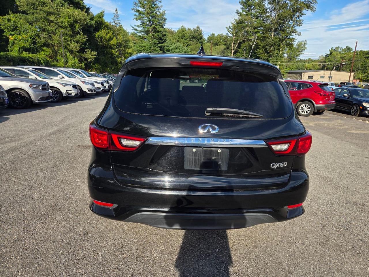 2018 INFINITI QX60 AWD Charlton MA