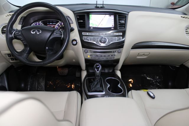 2018 INFINITI QX60 Luxury