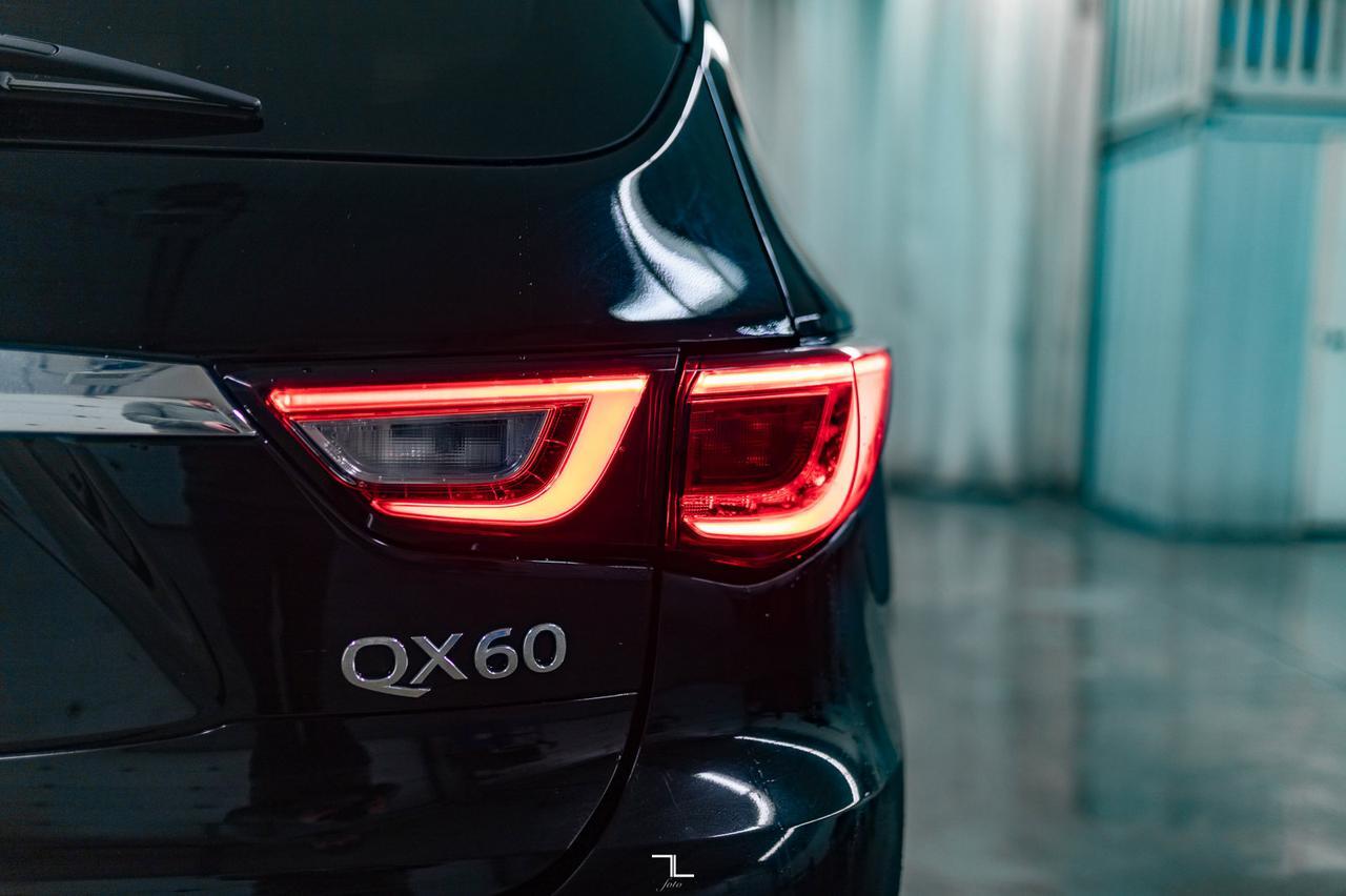 2018 Infiniti QX60 AWD Premium Leather Roof Nav Red Deer AB