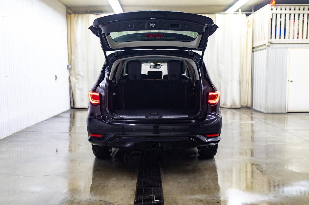 2018 Infiniti QX60 AWD Premium Leather Roof Nav Red Deer AB