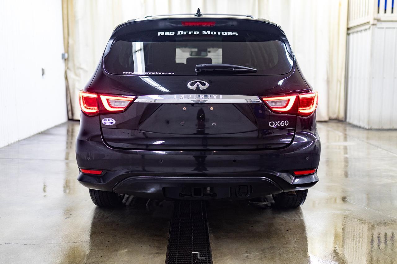 2018 Infiniti QX60 AWD Premium Leather Roof Nav Red Deer AB