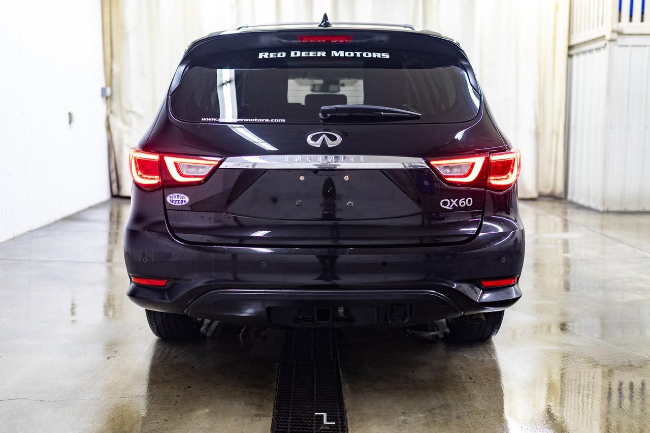 2018 Infiniti QX60 AWD Premium Leather Roof Nav Red Deer AB