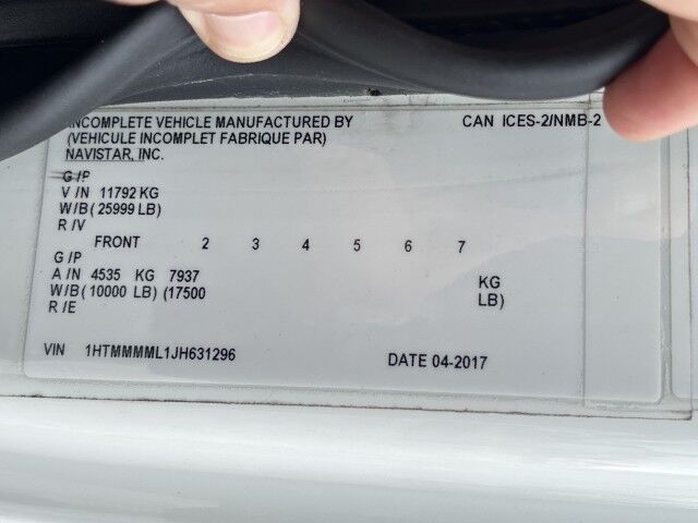 2018 International 4300 26' Dry Freight Truck with 2,500 lbs. Lift Gate Miami FL