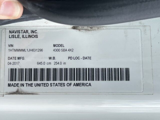 2018 International 4300 26' Dry Freight Truck with 2,500 lbs. Lift Gate Miami FL