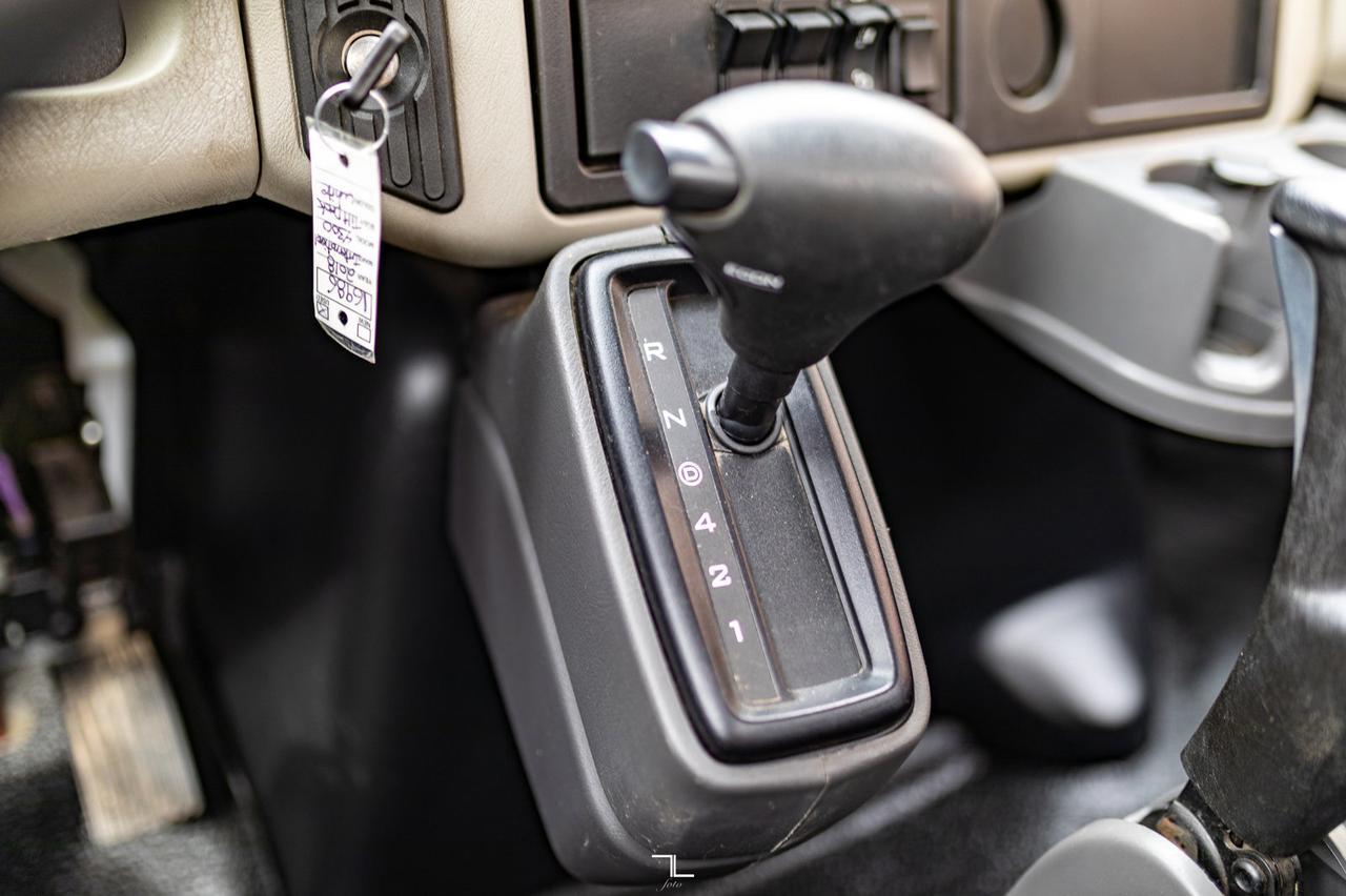 2018 International 4300 Day Cab Roll Off Tilt Flat Deck Diesel Red Deer AB