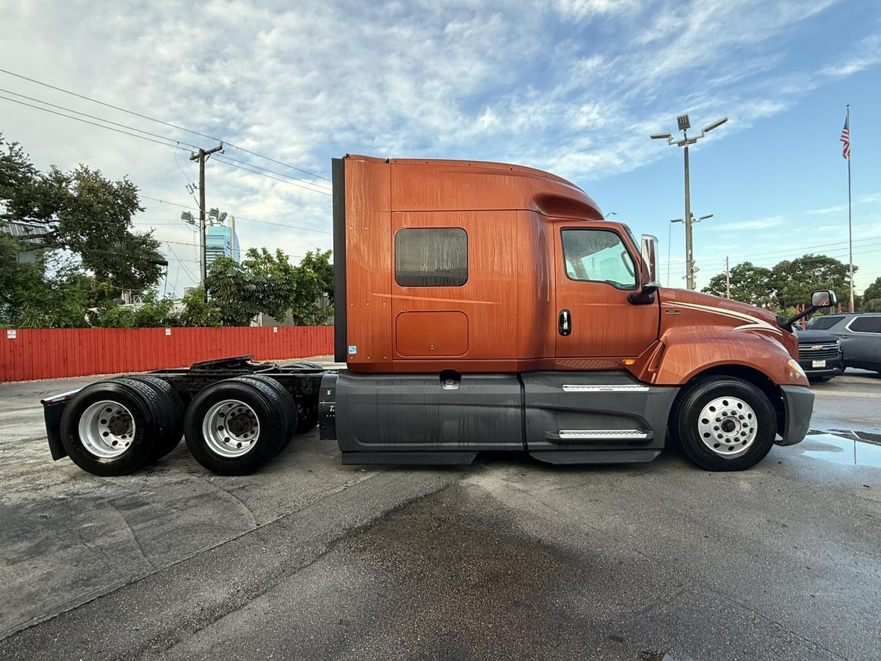 2018 International LT Hollywood FL