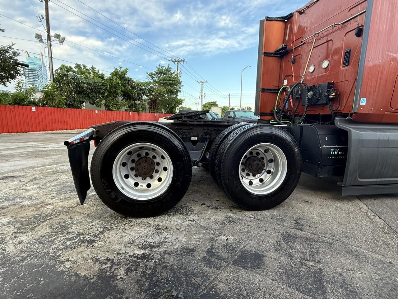 2018 International LT Hollywood FL