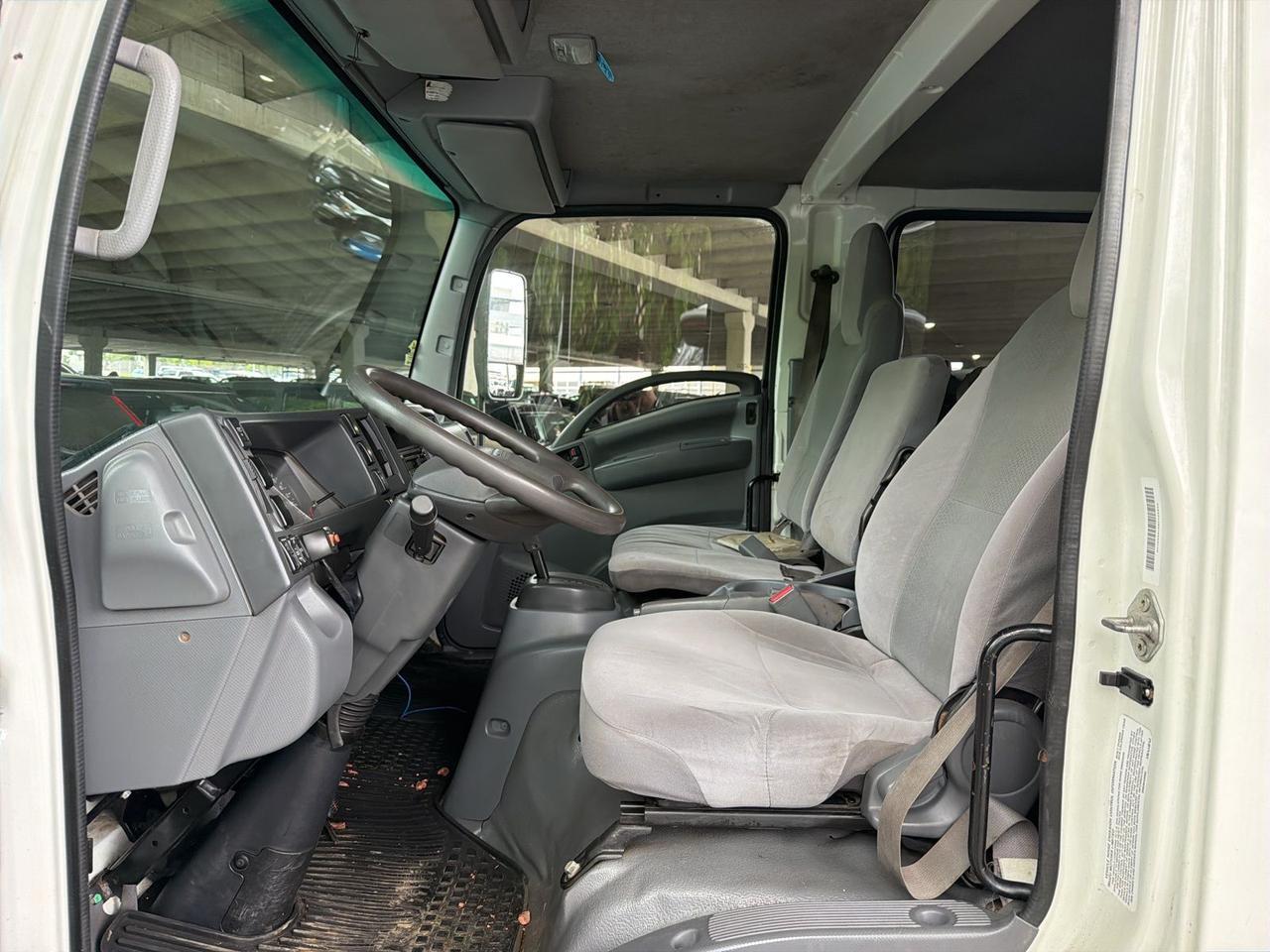 2018 Isuzu NPR Gaithersburg MD