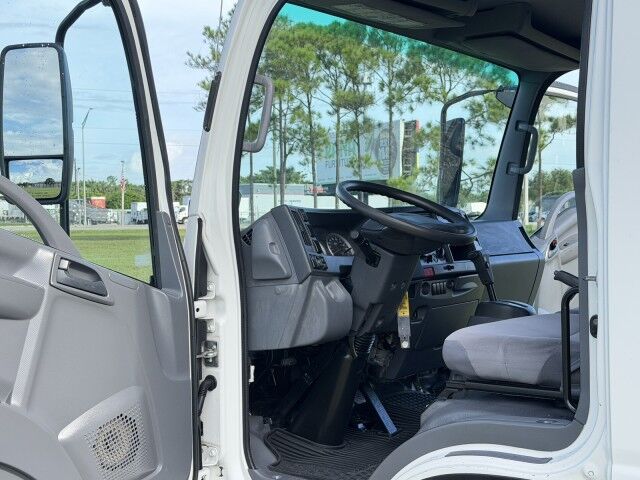 2018 Isuzu NRR 24' Dry Box Truck with Aluminum Ramp Homestead FL