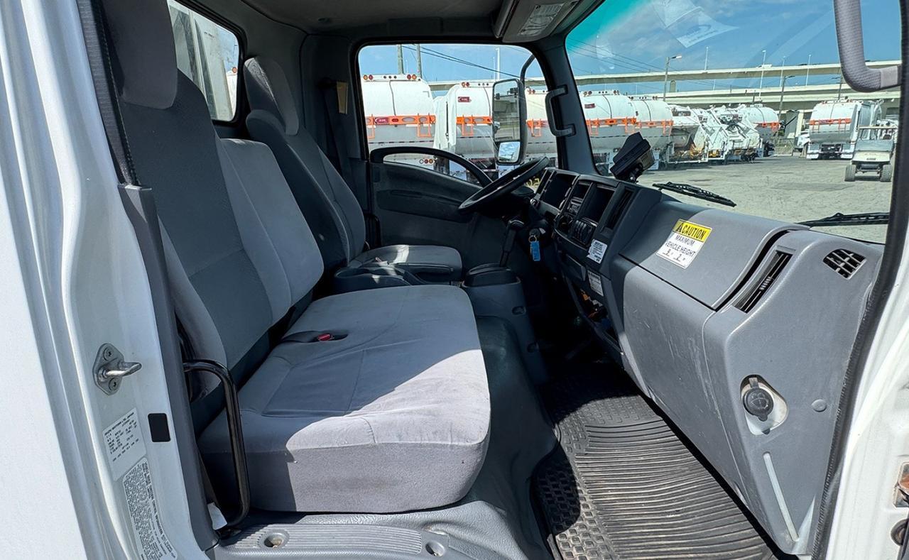 2018 Isuzu NRR 8 yard New Way Rear Loader Garbage Truck Tampa FL