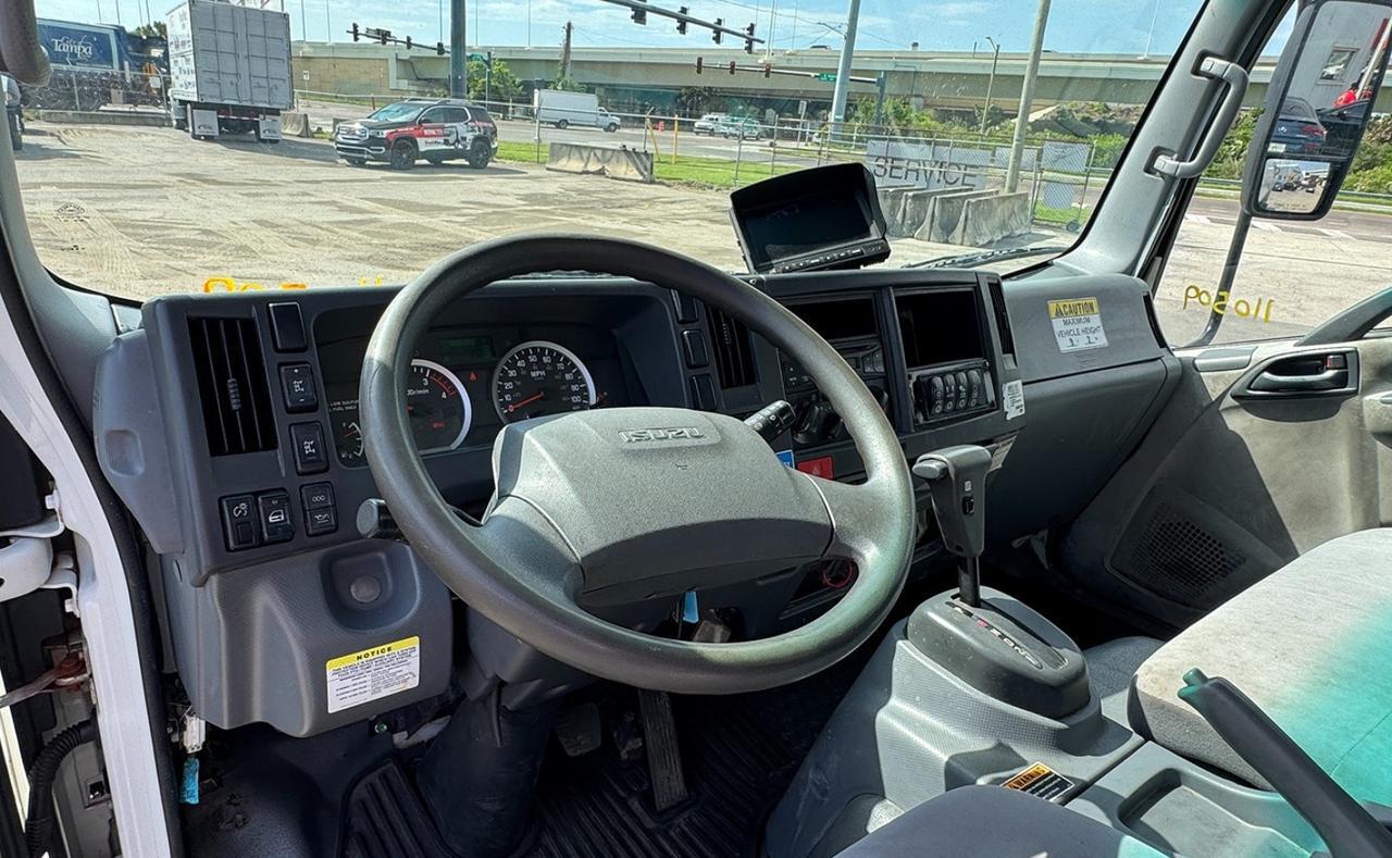 2018 Isuzu NRR 8 yard New Way Rear Loader Garbage Truck Tampa FL