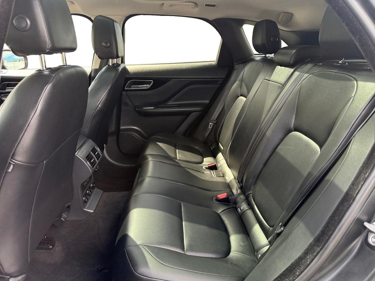 2018 JAGUAR F-PACE PREMIUM 30t Premium Kansas City MO