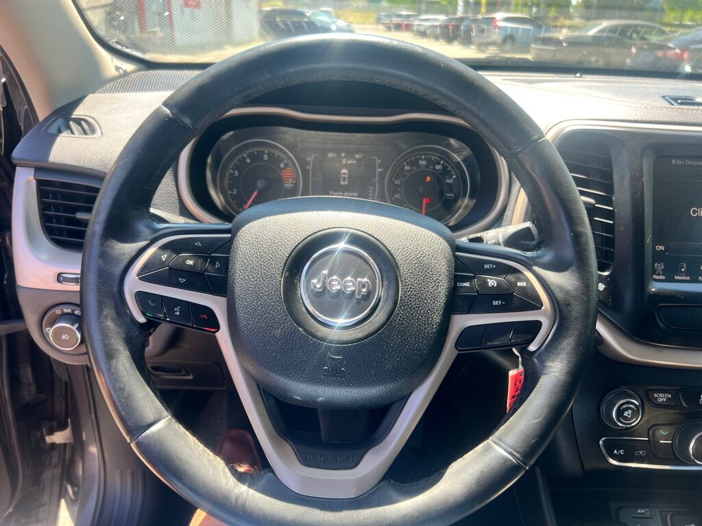 2018 JEEP CHEROKEE LATITUDE Des Moines WA