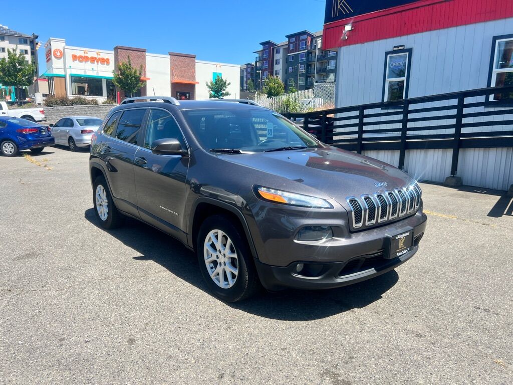 2018 JEEP CHEROKEE LATITUDE Des Moines WA