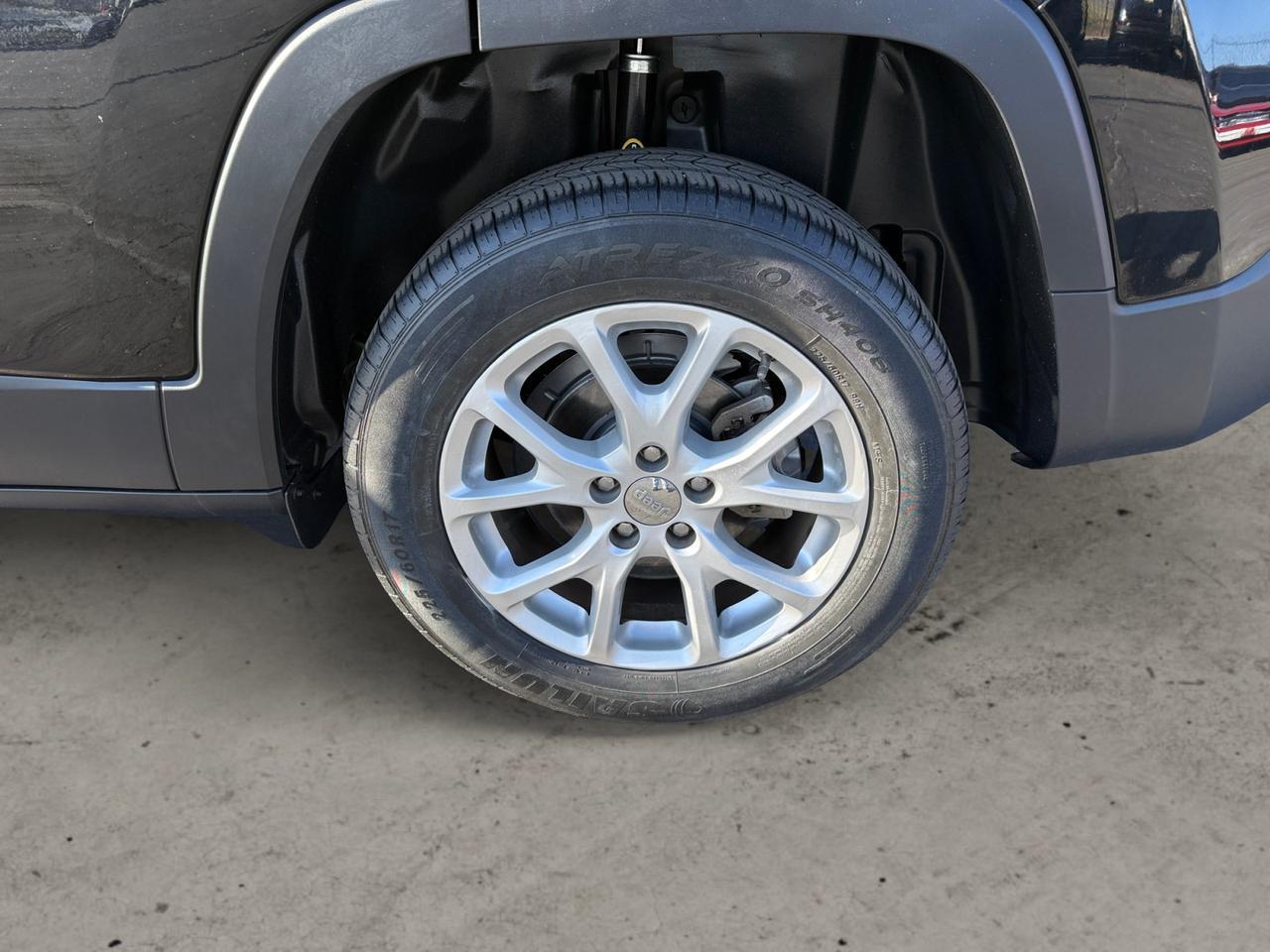 2018 JEEP CHEROKEE LATITUDE PL Latitude Plus Kansas City MO