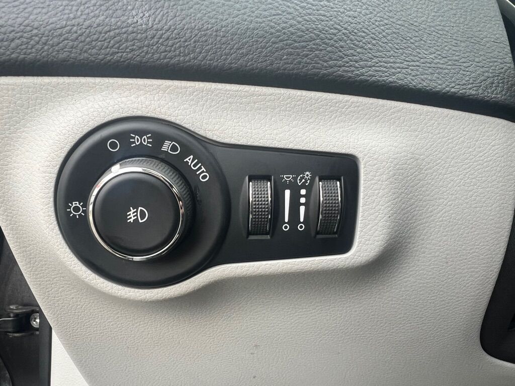 2018 JEEP COMPASS LATITUDE Des Moines WA