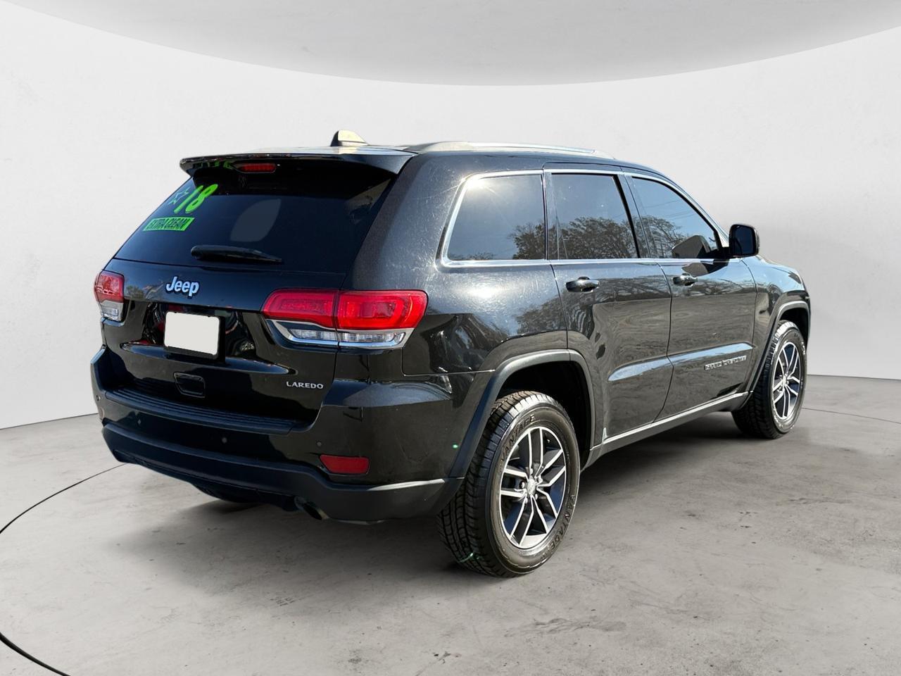 2018 JEEP GRAND CHEROKEE LARED Laredo E Kansas City MO