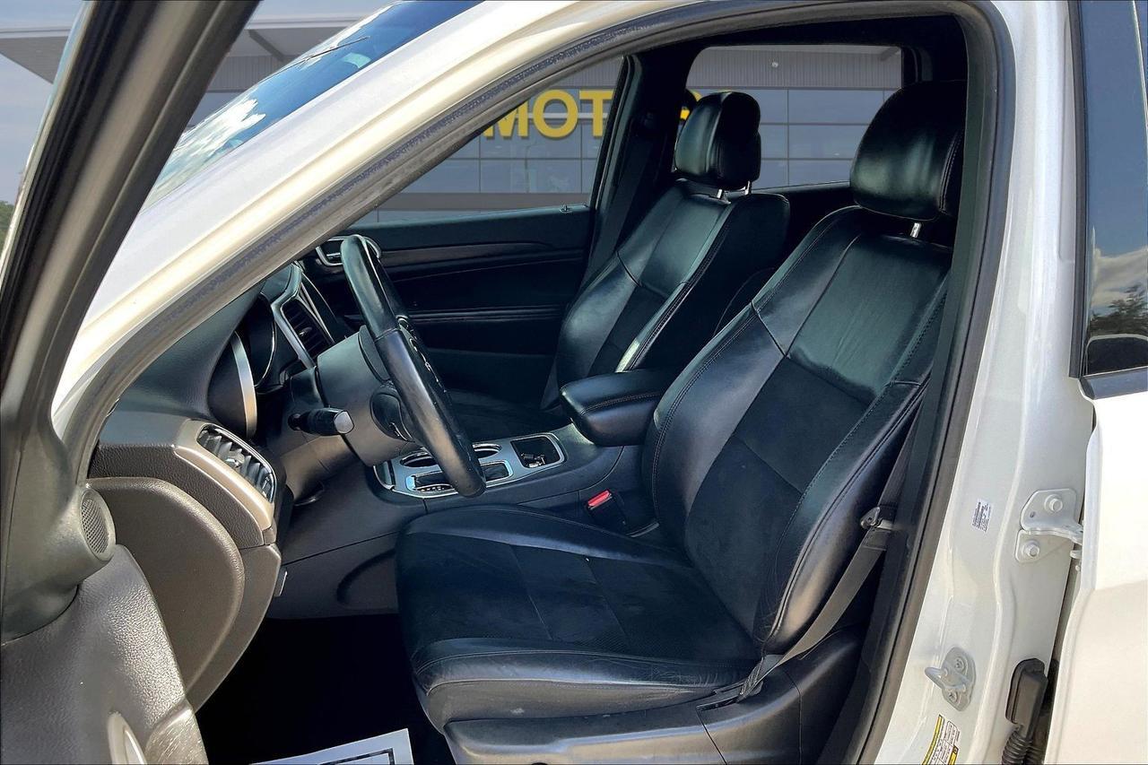 2018 JEEP GRAND CHEROKEE LAREDO Houston TX