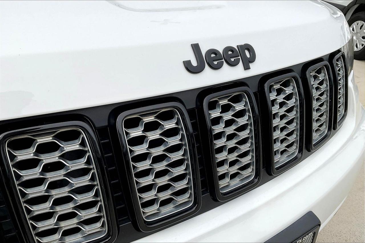 2018 JEEP GRAND CHEROKEE LAREDO Houston TX