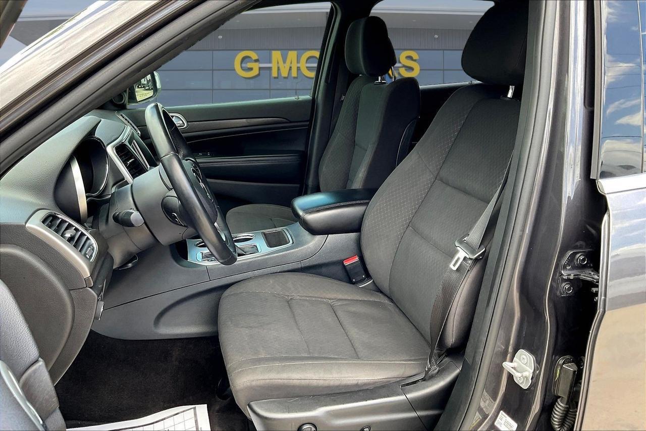 2018 JEEP GRAND CHEROKEE LAREDO Houston TX