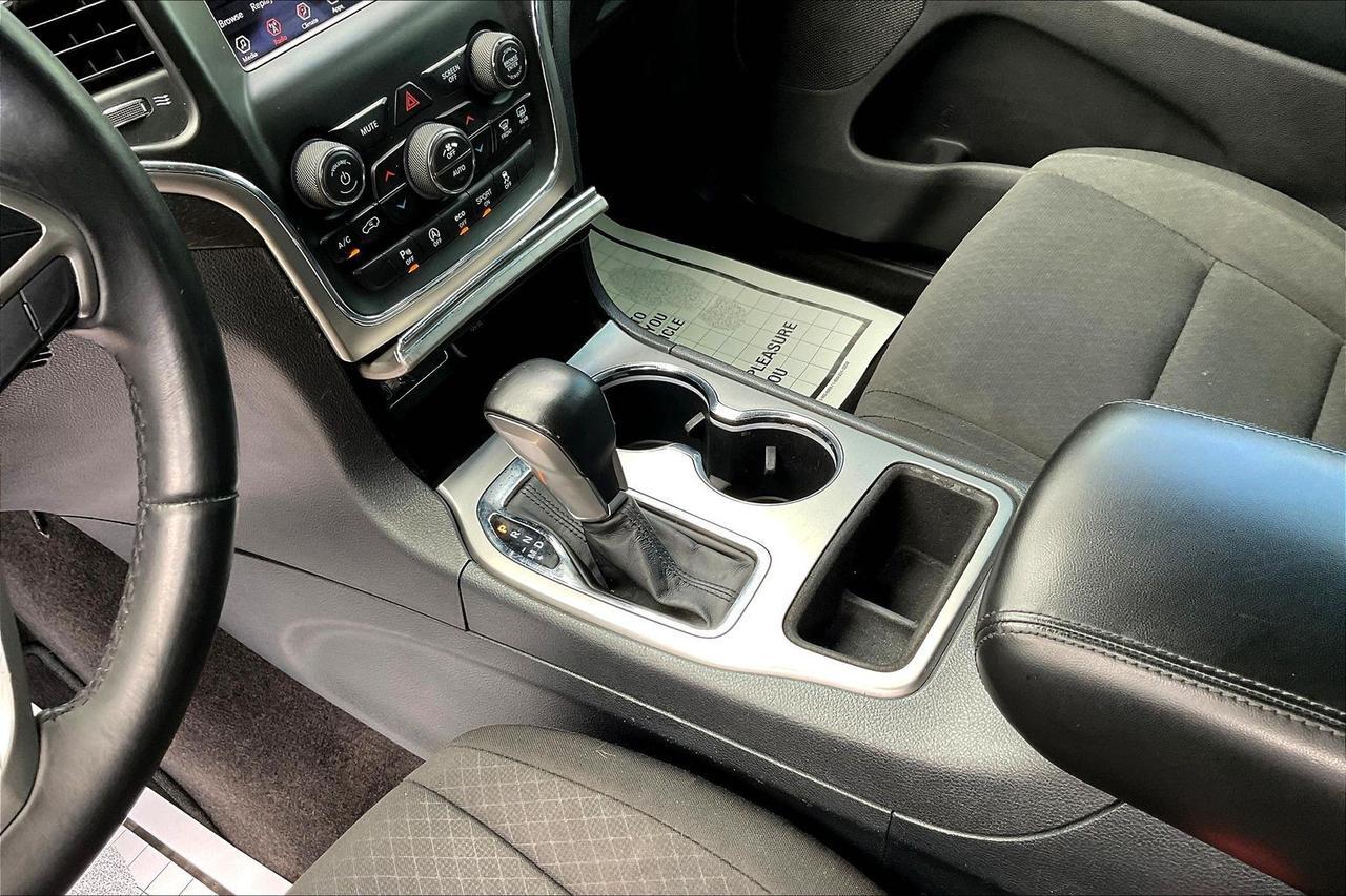 2018 JEEP GRAND CHEROKEE LAREDO Houston TX