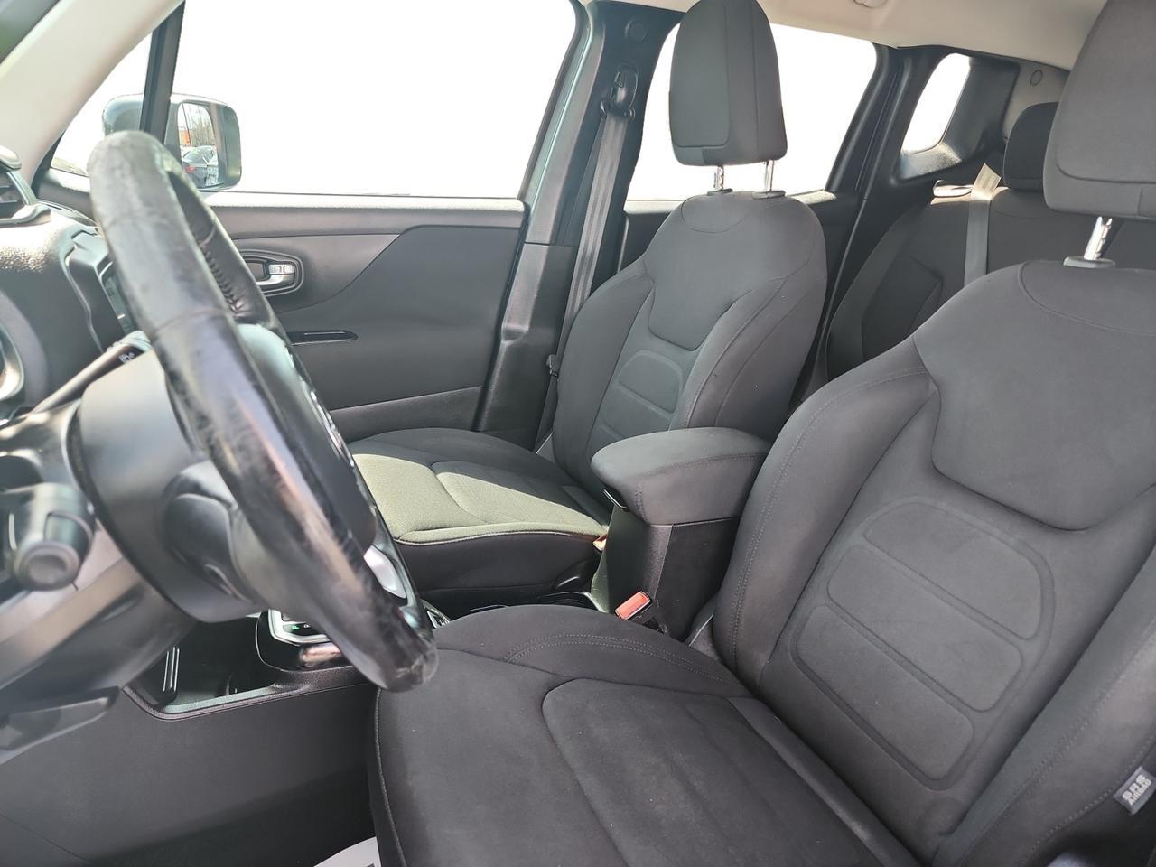 2018 JEEP RENEGADE LATITUDE Latitude Kansas City MO