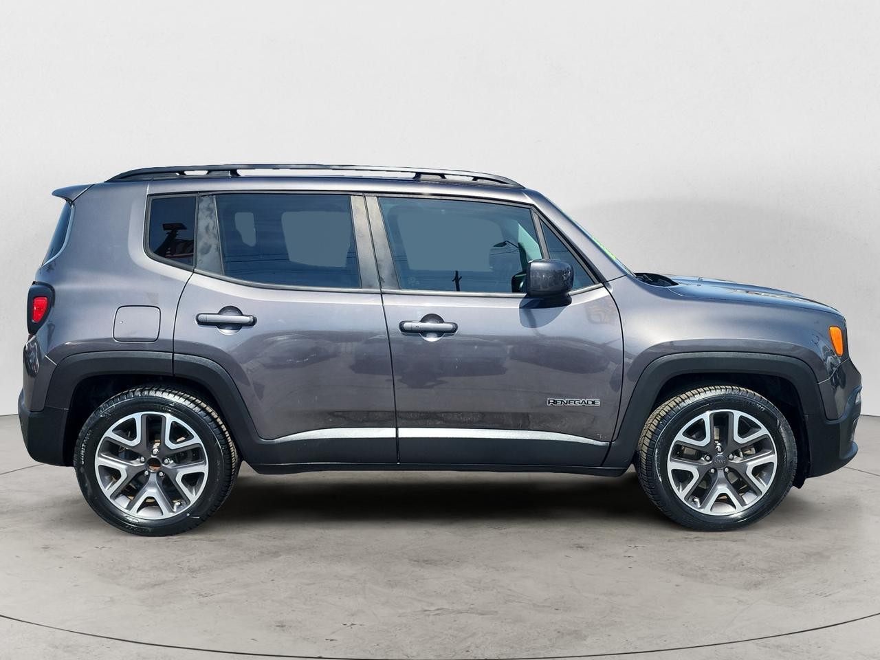 2018 JEEP RENEGADE LATITUDE Latitude Kansas City MO