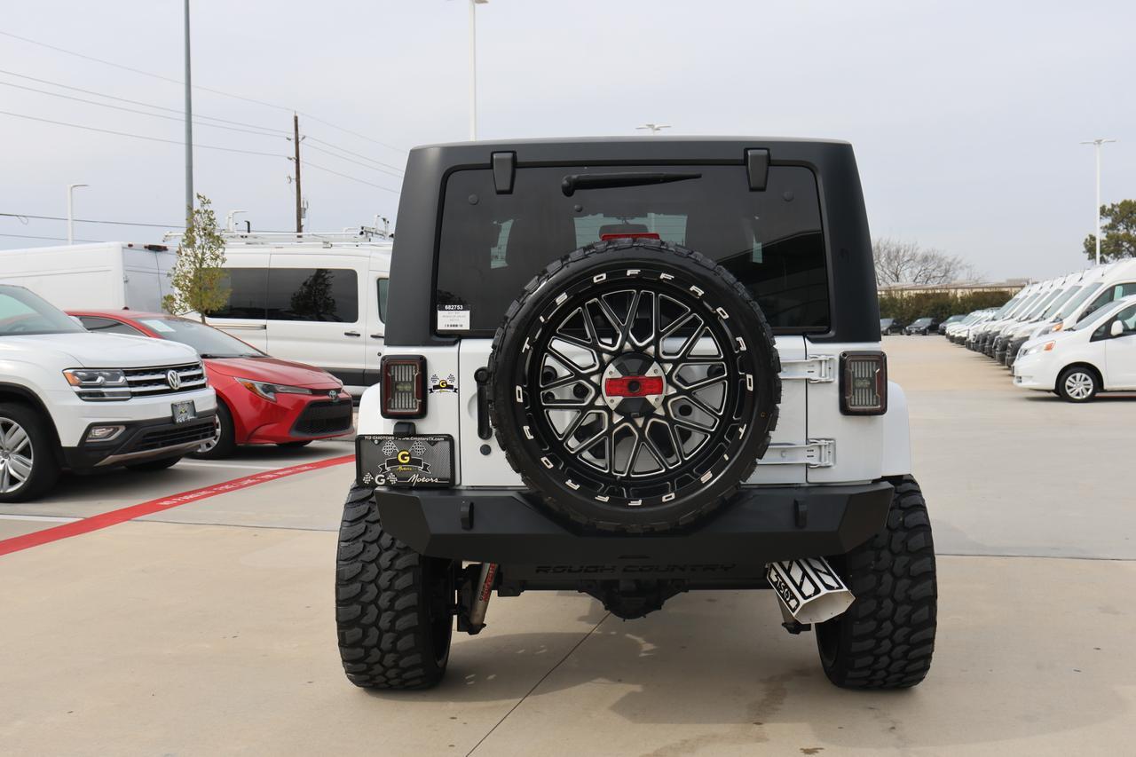 2018 JEEP WRANGLER SAHARA Houston TX