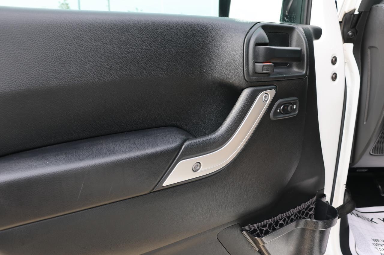 2018 JEEP WRANGLER SAHARA Houston TX