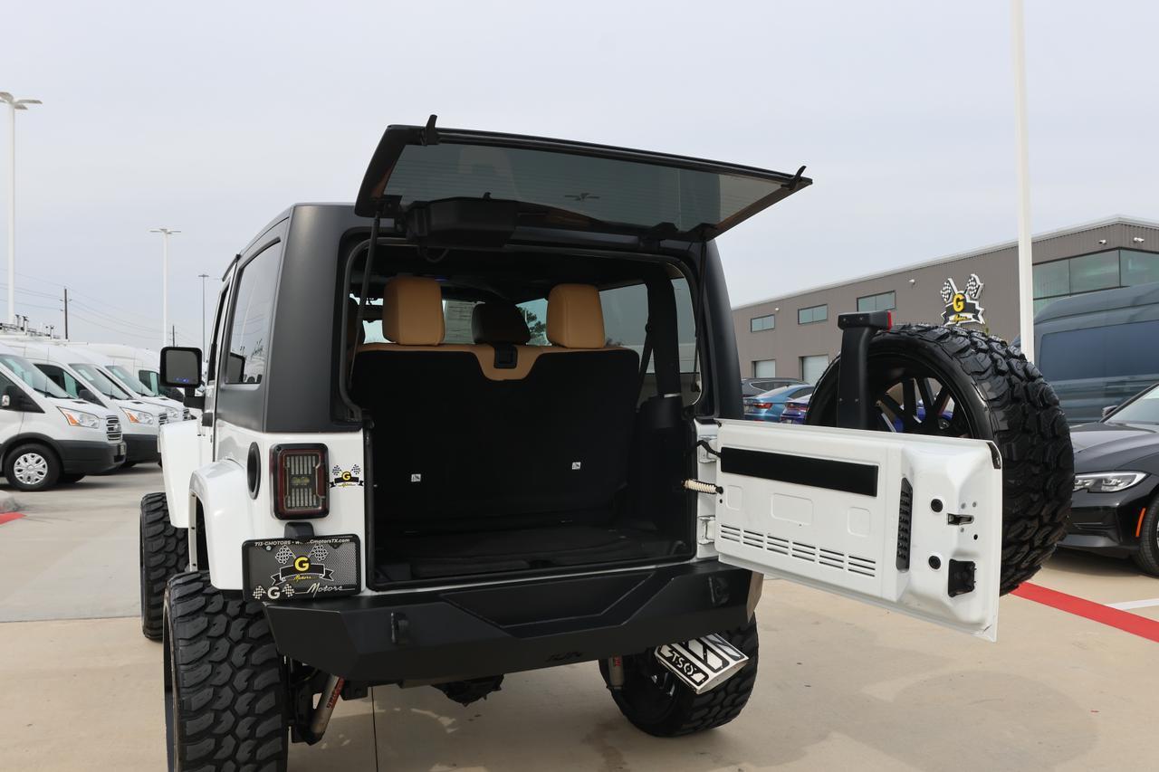 2018 JEEP WRANGLER SAHARA Houston TX