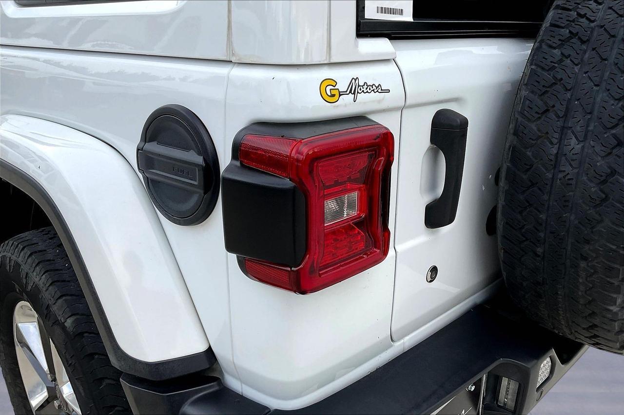 2018 JEEP WRANGLER UNLIMI SAHARA Houston TX