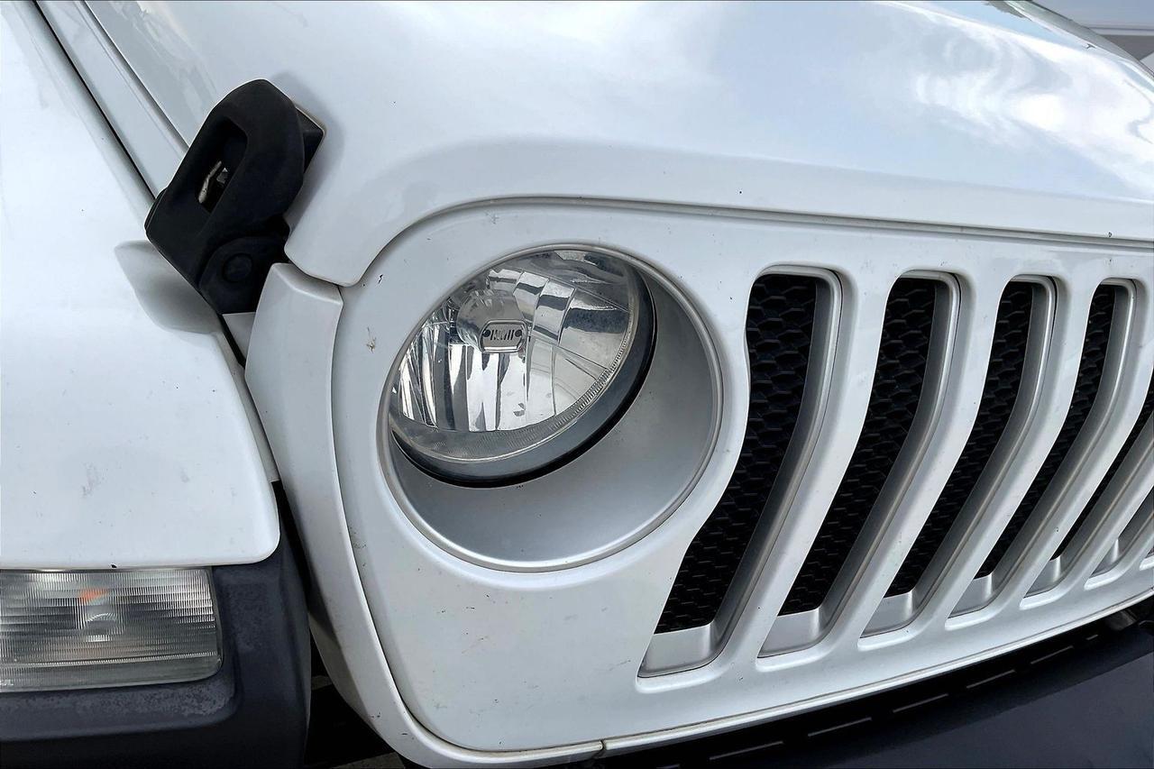 2018 JEEP WRANGLER UNLIMI SAHARA Houston TX