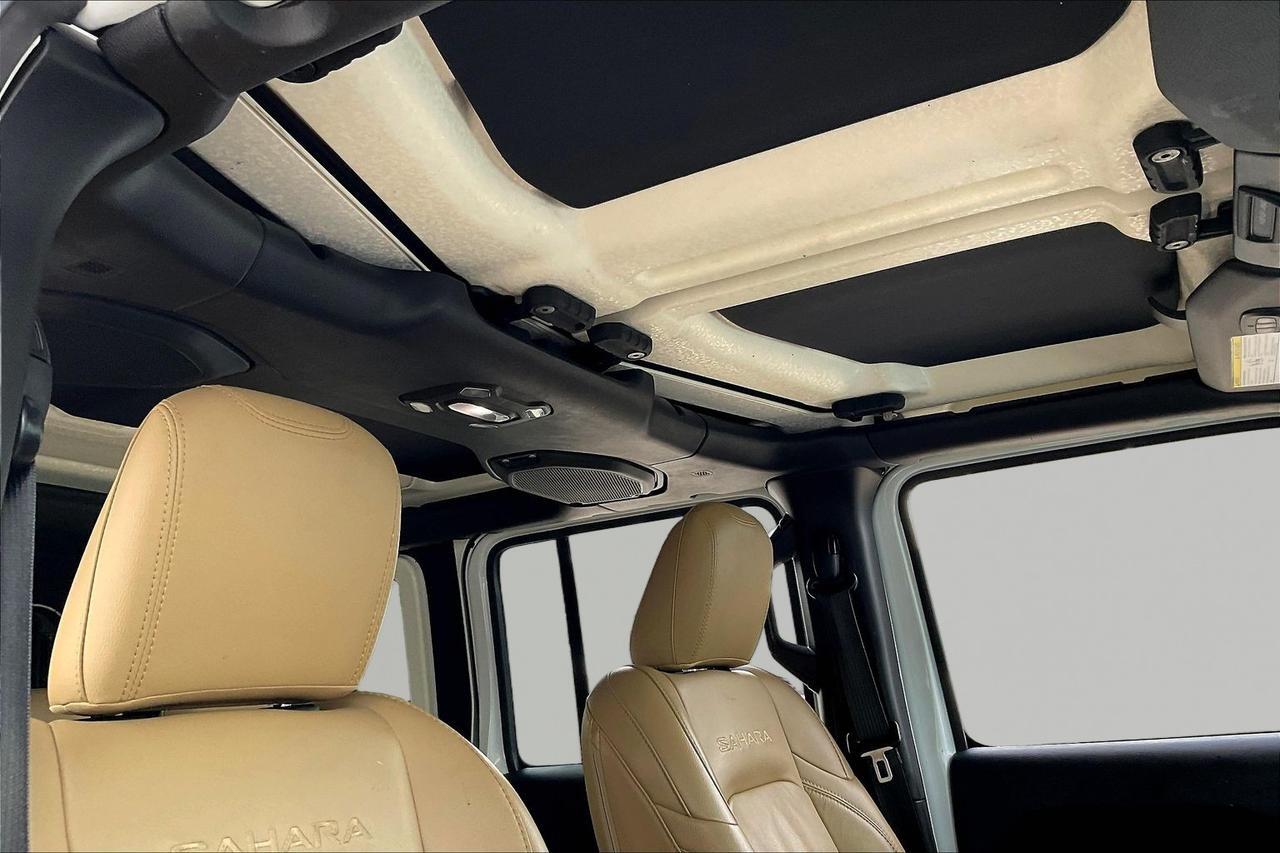 2018 JEEP WRANGLER UNLIMI SAHARA Houston TX