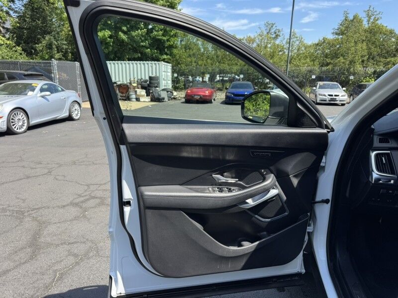 2018 Jaguar E-PACE SE Willow Grove PA
