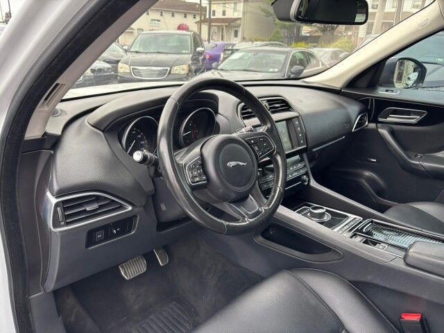 2018 Jaguar F-PACE 20d Premium Whitehall PA