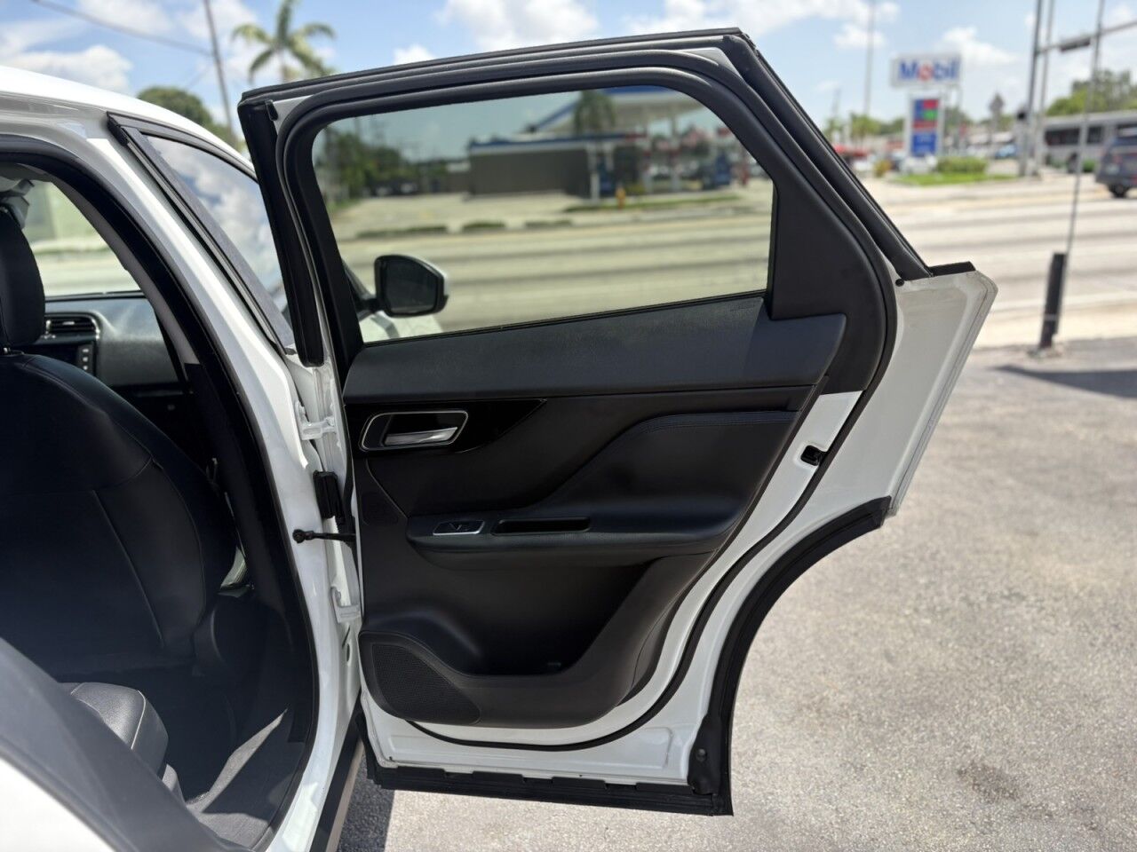 2018 Jaguar F-PACE 25t Miami FL