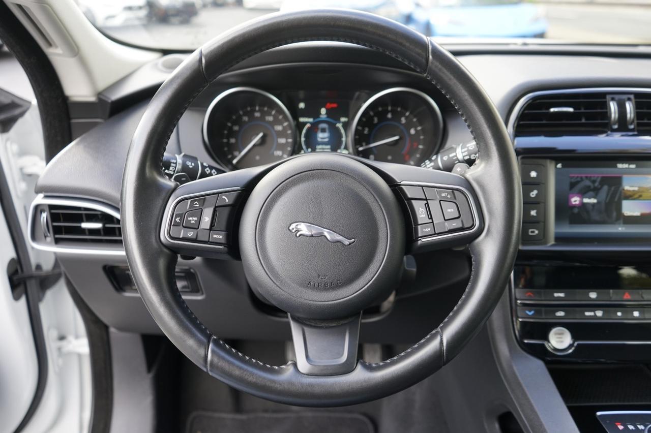 2018 Jaguar F-PACE 25t Premium Walnut Creek CA