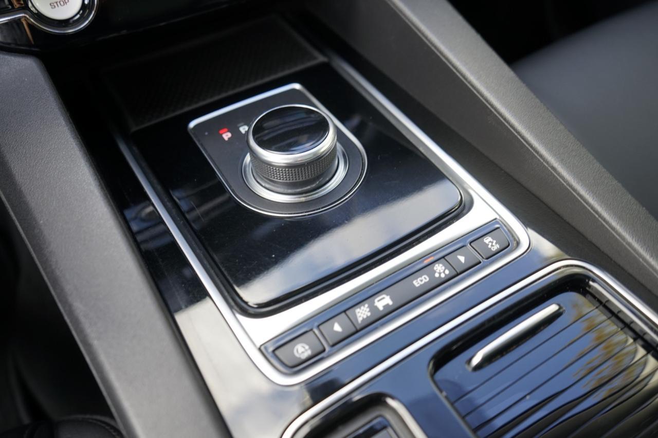 2018 Jaguar F-PACE 25t Premium Walnut Creek CA