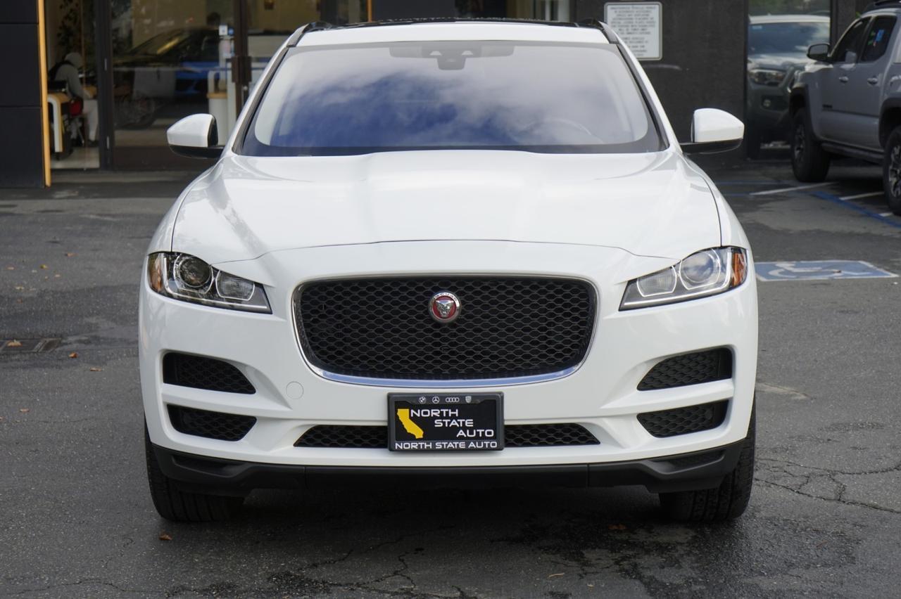 2018 Jaguar F-PACE Premium photo 2