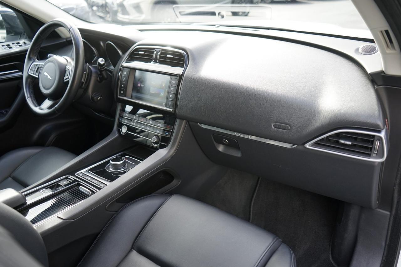 2018 Jaguar F-PACE 25t Premium Walnut Creek CA