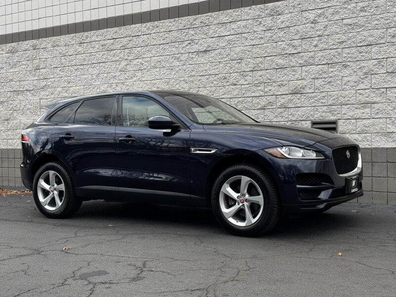 2018 Jaguar F-PACE 25t Premium Willow Grove PA