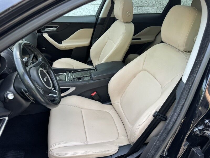 2018 Jaguar F-PACE 25t Premium Willow Grove PA