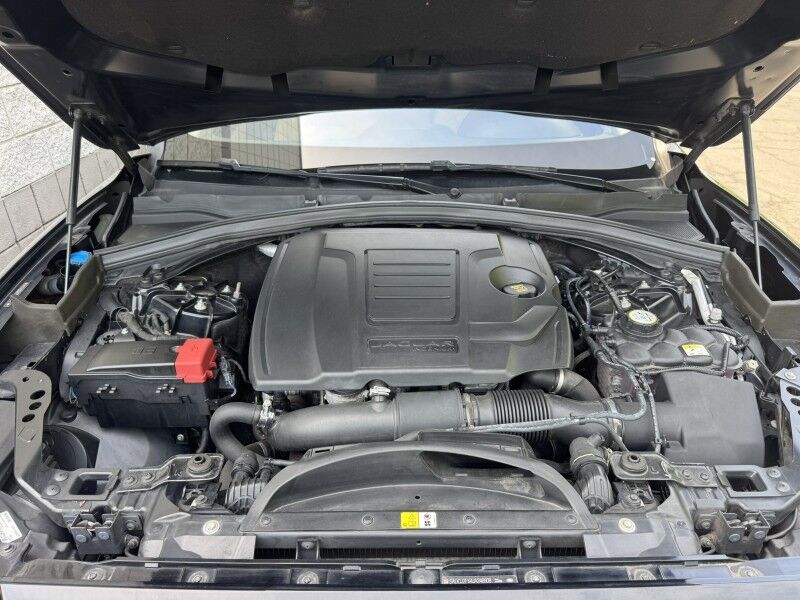 2018 Jaguar F-PACE 25t Premium Willow Grove PA