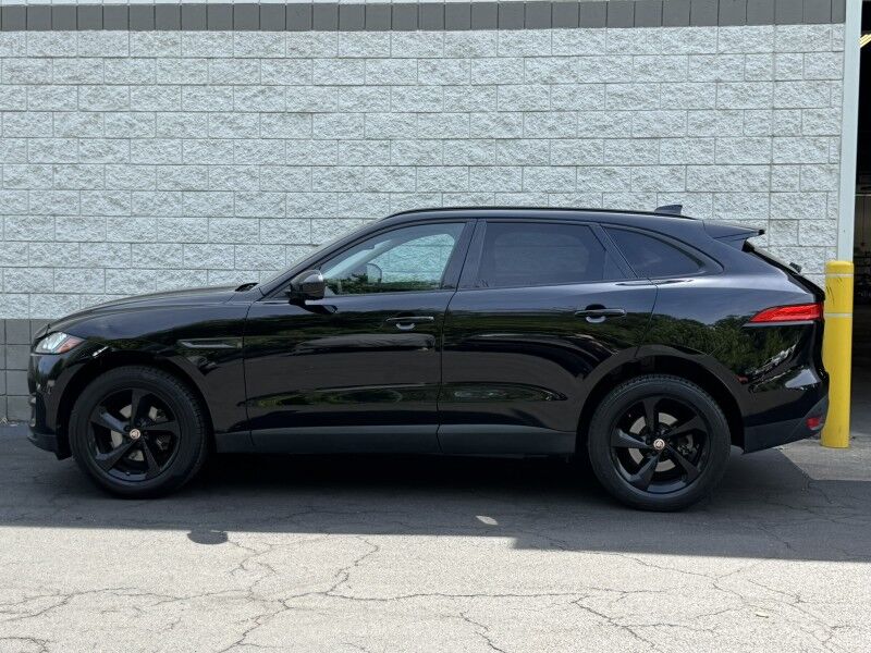 2018 Jaguar F-PACE 25t Premium Willow Grove PA