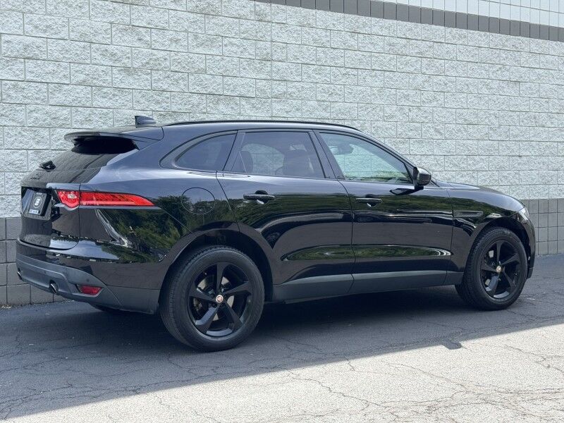 2018 Jaguar F-PACE 25t Premium Willow Grove PA