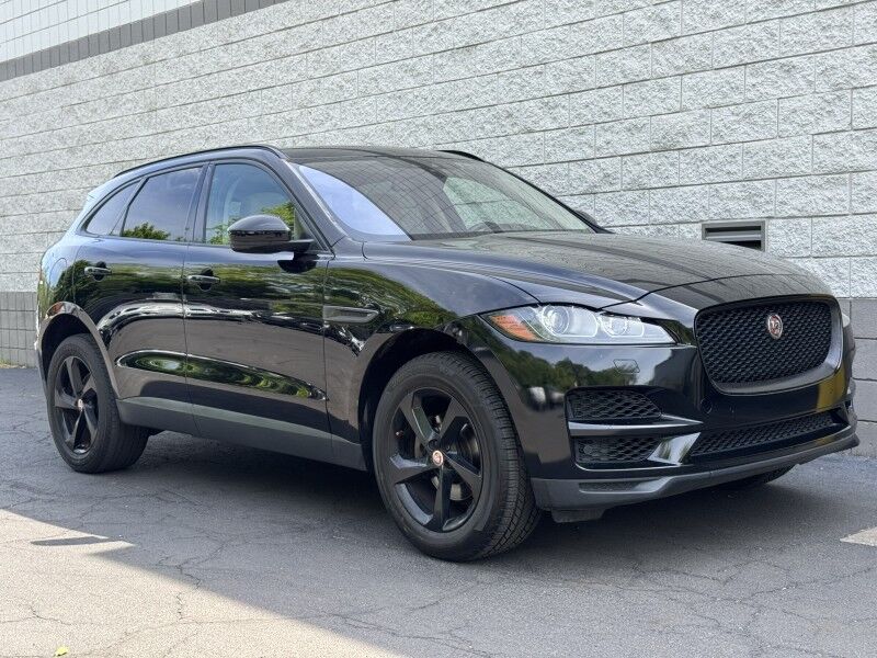 2018 Jaguar F-PACE 25t Premium Willow Grove PA