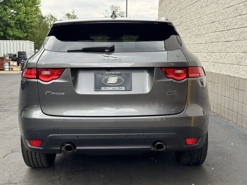 2018 Jaguar F-PACE 25t Premium Willow Grove PA