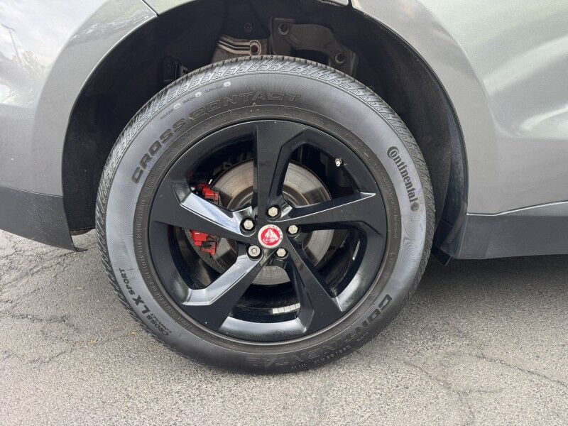 2018 Jaguar F-PACE 25t Premium Willow Grove PA
