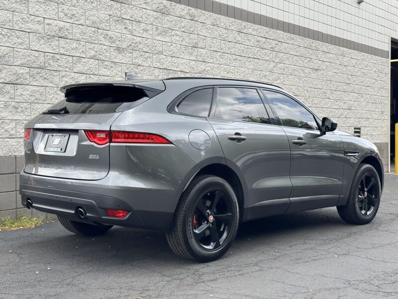 2018 Jaguar F-PACE 25t Premium Willow Grove PA