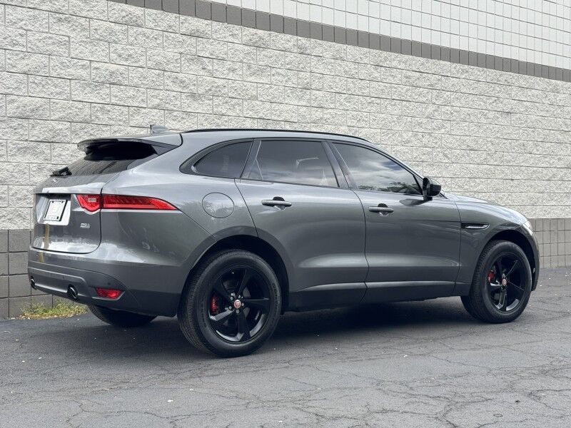 2018 Jaguar F-PACE 25t Premium Willow Grove PA